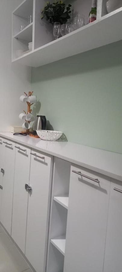 Smdc Jazz Mall 2 Combine Unit With 3 Br マカティ エクステリア 写真